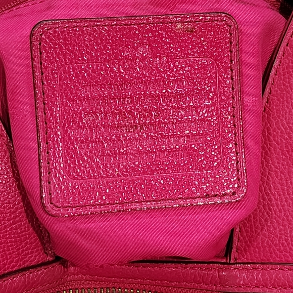 COACH | Edie Shoulder Bag 31 | Pebbled Leather | Fuschia - Picture 7 of 14